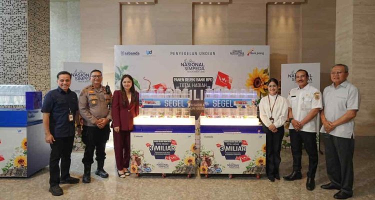 Direktur Bisnis Bank Jateng